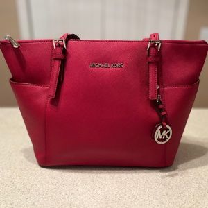 Michael Kors Jet Set Tote, Crimson Red